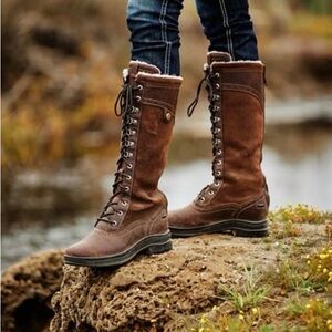 Ariat Women's Brown Lace-Up Boots